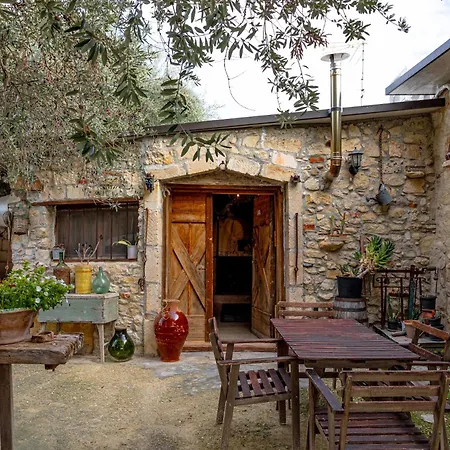 Masseria Usamborgia Country house