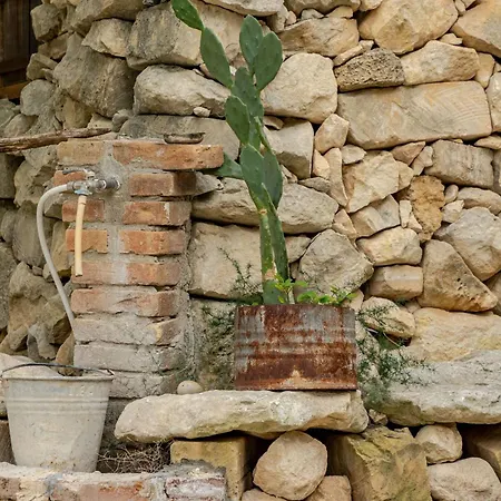 Country house Masseria Usamborgia Noto