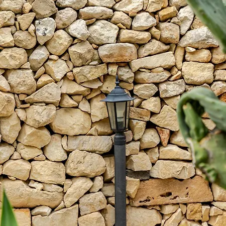 Masseria Usamborgia * Noto