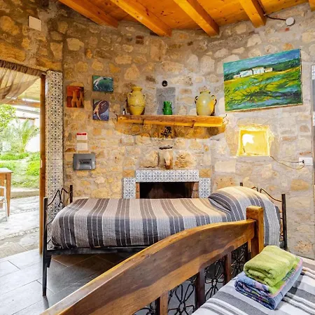 Masseria Usamborgia منزل ريفي