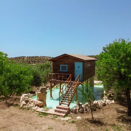 منزل ريفي Masseria Usamborgia *